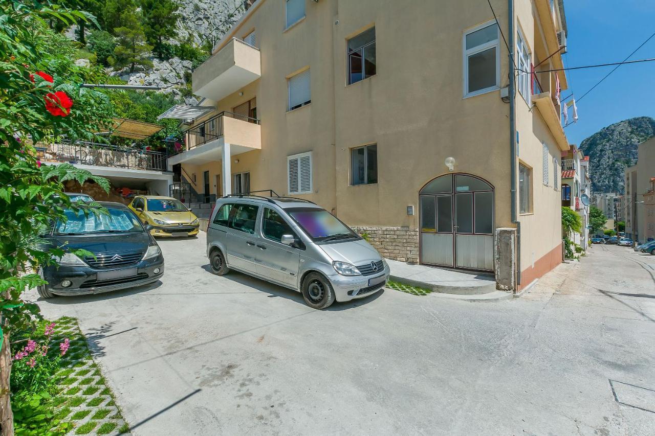 Apartment Ivanka Omiš Dış mekan fotoğraf
