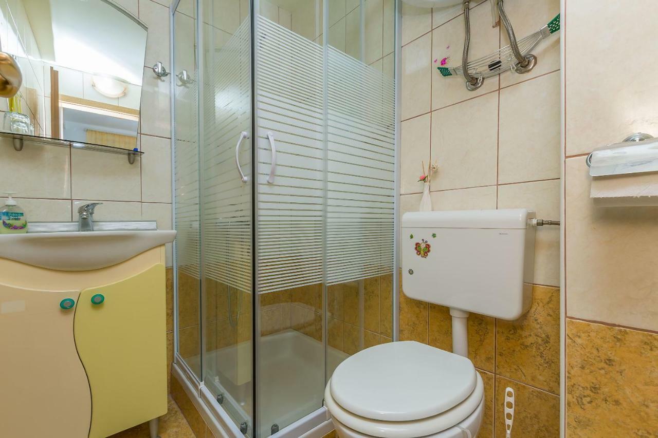 Apartment Ivanka Omiš Dış mekan fotoğraf