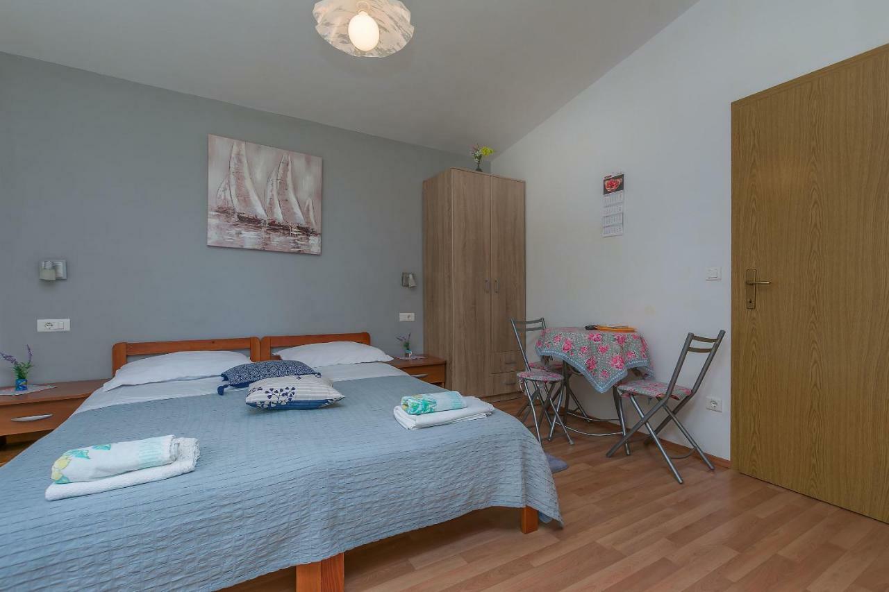 Apartment Ivanka Omiš Dış mekan fotoğraf